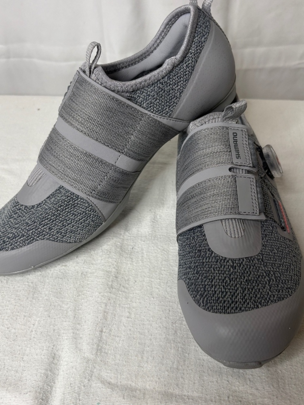 Shimano Dynalast SH-IC501 Women’s Indoor Cycling Shoes Ice Gray W8 Cleat